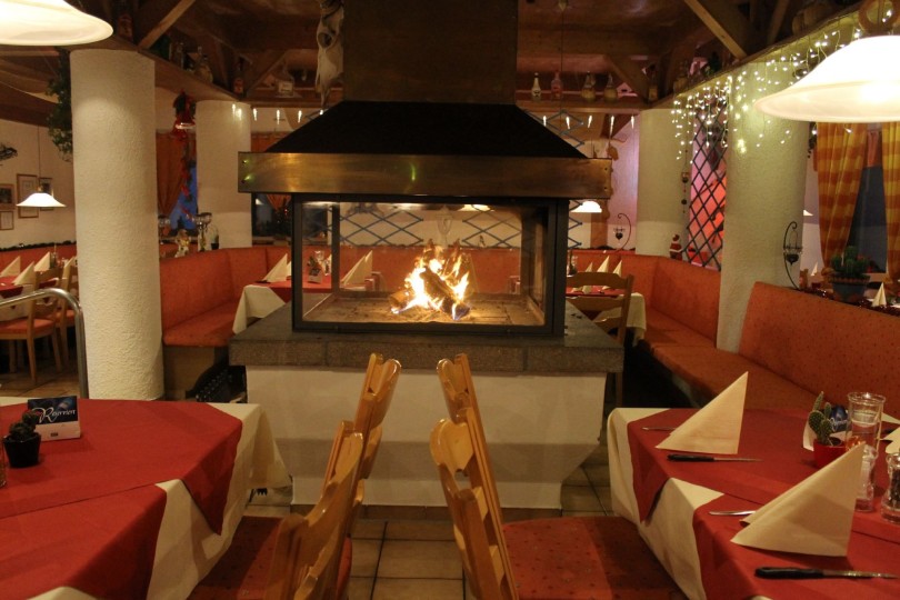 Oase Heinrich-Köppler-Haus / Steak House Black Bull