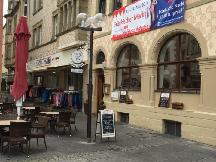 Platz Hirsch