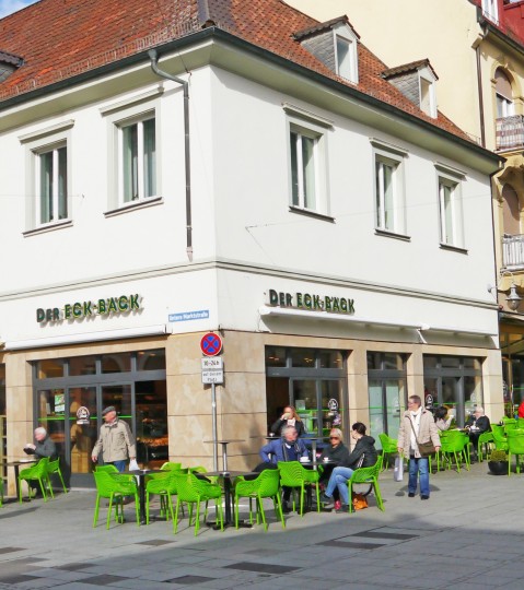 Cafe Eck-Bäck, Bäckerei Schmitt