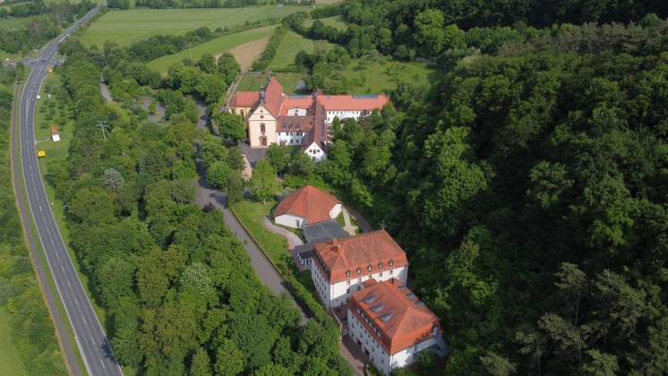 Bibelpflanzenweg im Kloster Altstadt in Hammelburg