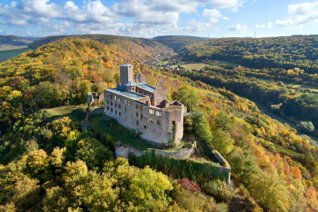 Weinbau Keller und die Freunde der Trimburg e.V.
