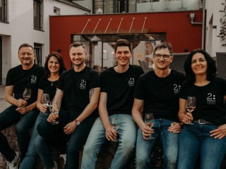 Next Generation !  Tapas und Wein mit den Jungwinzern Bastian und Jannik